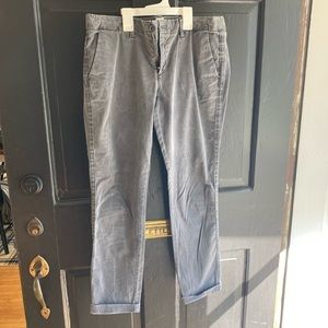 GAP Girlfriend Chino